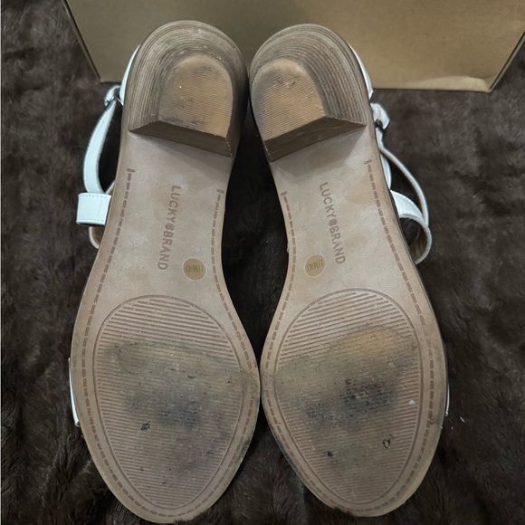Lucky Brand Ankle Strap Sandals.  Size 11 - Picture 3 of 4